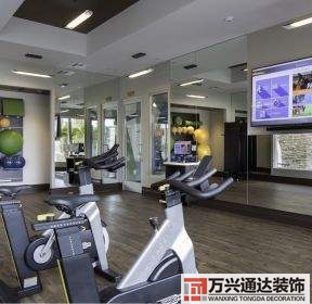300平米健身房裝修預算健身房投資多少錢300平方